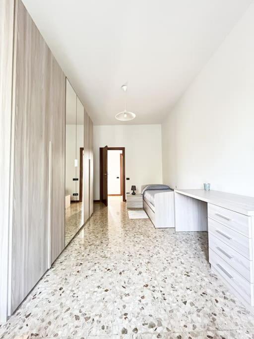 Appartamento Airport+Train Station+Center Cozy City Loft Bergamo Esterno foto