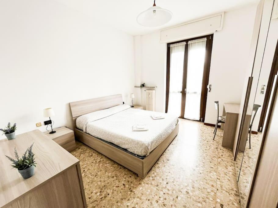 Appartamento Airport+Train Station+Center Cozy City Loft Bergamo Esterno foto